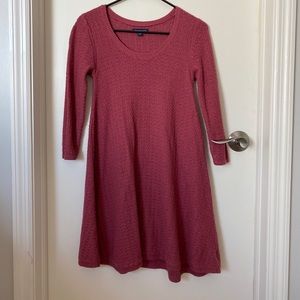 Red/pink 3/4 sleeve sweater dress
